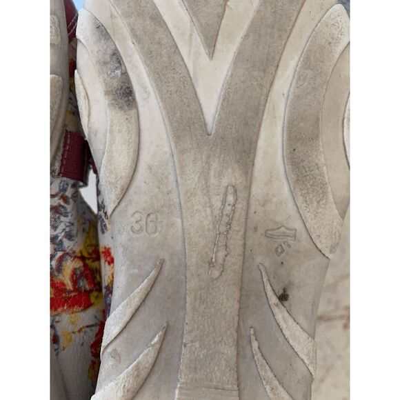 Remonte Floral Mary Jane Shoe - Picture 8 of 10